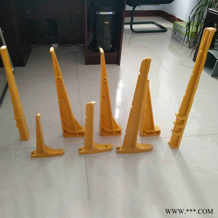 ** 玻璃钢电缆支架 预埋式 螺钉式 组合式电缆电线托架货源图6