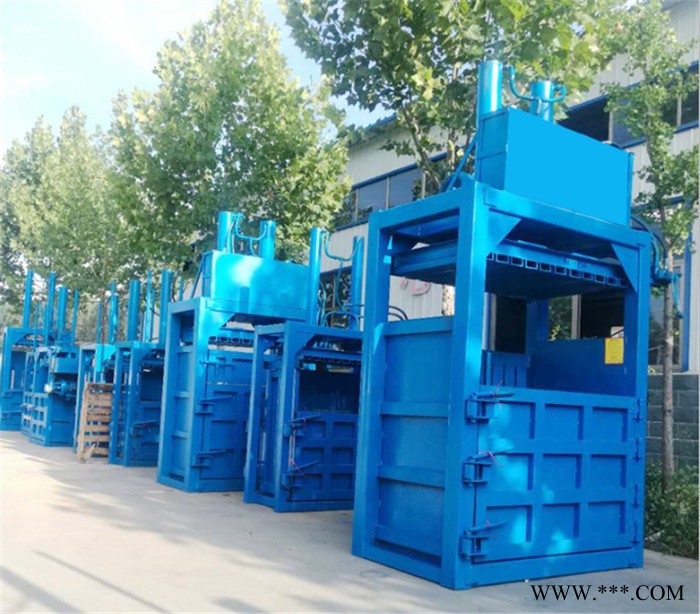 回收站废铜烂铁压块机  恒泰服装厂废料压缩打包机  油漆桶挤扁压块机报价图3