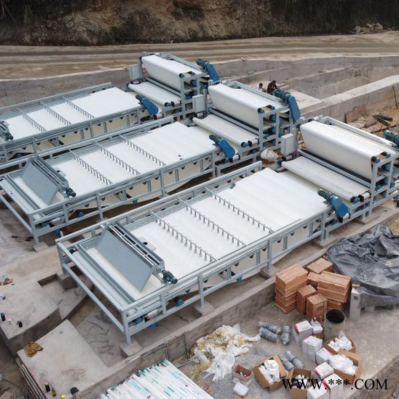 平凉全新美国技术尾矿污泥榨泥机 机制沙污泥分离设备图6