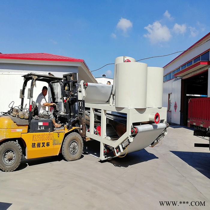 带式压滤机  固液分离设备  沙场污泥处理设备厂家  生活污泥处理设备  工业污泥处理设备图2