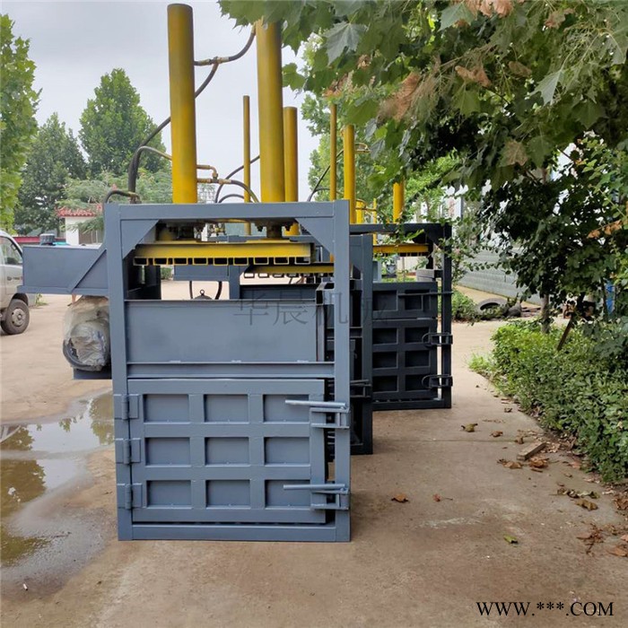 废铁易拉罐压块机 硬纸壳打包机  华晨矿泉水瓶压扁机图4