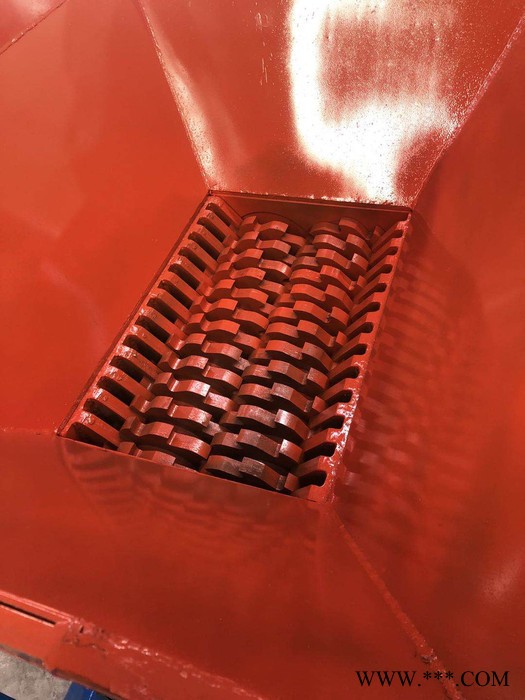 神泰品牌 双轴撕碎机800型 废钢废铁撕碎机 平顶山撕碎机制造商 支持定制 价格优惠 欢迎咨询图2