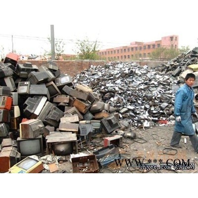 惠州废铁回收，手脚架回收，螺纹钢回收，边角料回收，工业铁回收，工地搬迁。工地废铁回收