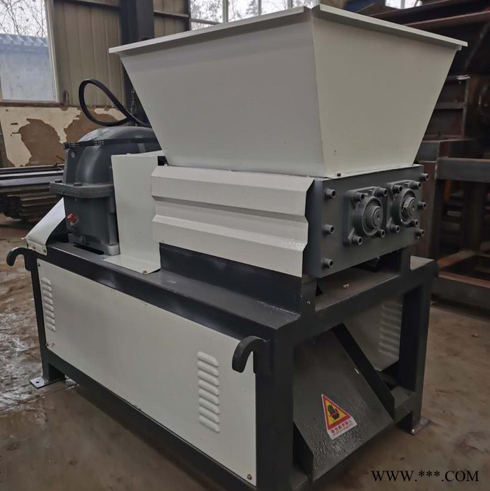 垃圾撕碎机 汽车撕碎机 废铁撕碎机 钢筋撕碎机 模板撕碎机 四轴撕碎机 废旧轮胎撕碎机图7