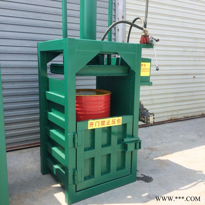 省人工大油桶挤扁机 启硕方形包块紧实挤压机 废铁桶挤扁机厂家图7