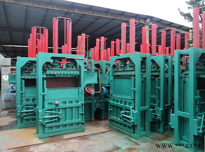 打包机小型废纸打包机服装液压打包机废铁打包机设备全自动图6