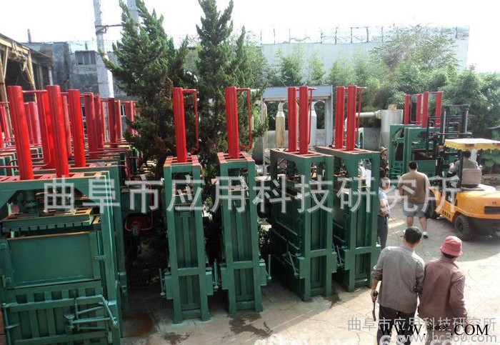 专业废纸箱打包机废纸屑打包机废纸打包机废纸箱打包机废纸皮液压打包机厂家供货图4