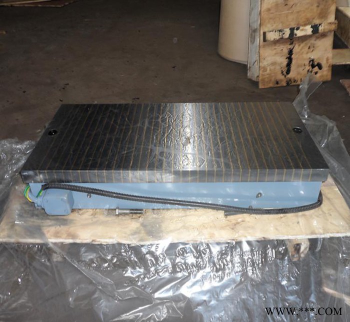 零售X11 400*800磨床用电磁吸盘规格齐全**价廉图3