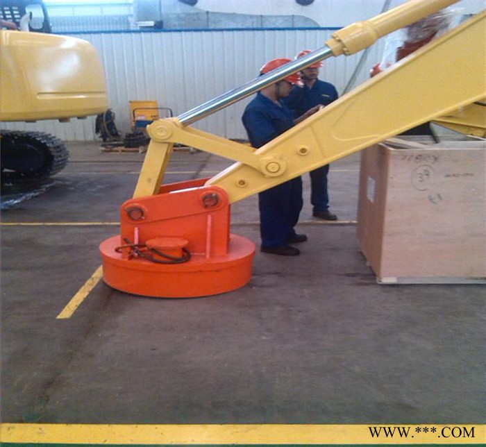 山东忠磁供应MW5-120挖掘机起重电磁铁**价廉质保一年忠磁供应起重电磁吸盘图3