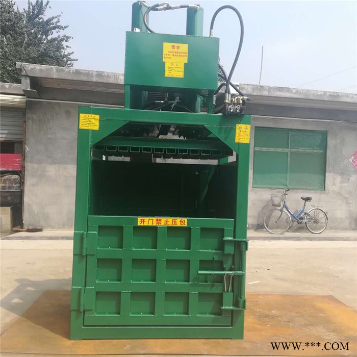 苜蓿草套袋青贮打包机 塑料瓶子压缩打包机厂家 铁刨花打包机图6