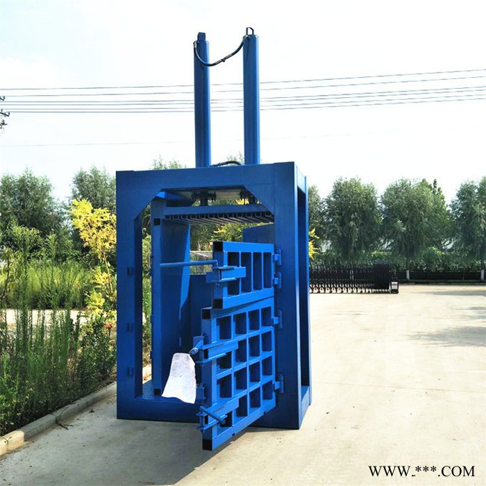 河南LF-23 塑料瓶液压打包机  多功能废旧纸箱多效打包机 塑料瓶压包机图3