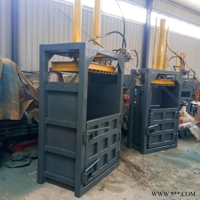 2019新型薄膜液压打包机 宇晨废旧农膜压缩打包设备图7