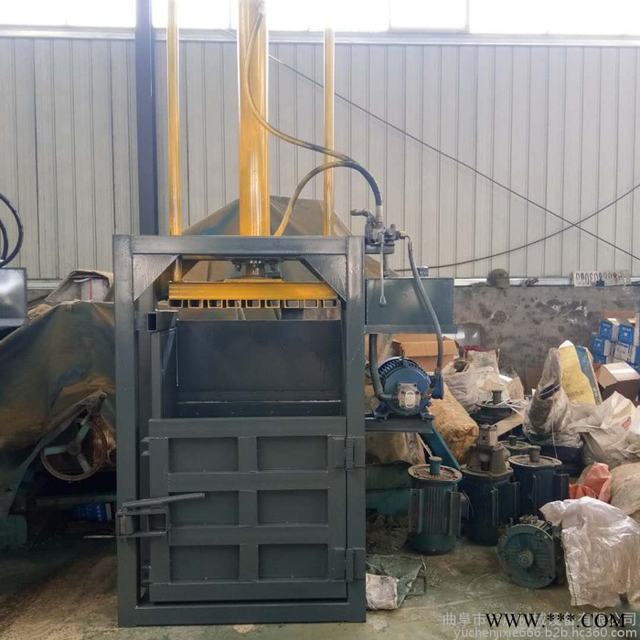 2019新型薄膜液压打包机 宇晨废旧农膜压缩打包设备图5