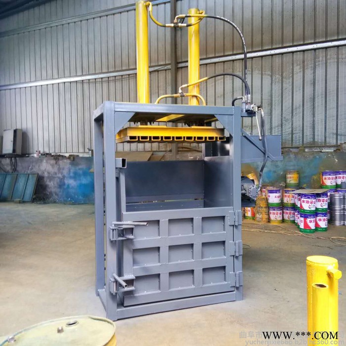 2019新型薄膜液压打包机 宇晨废旧农膜压缩打包设备图8