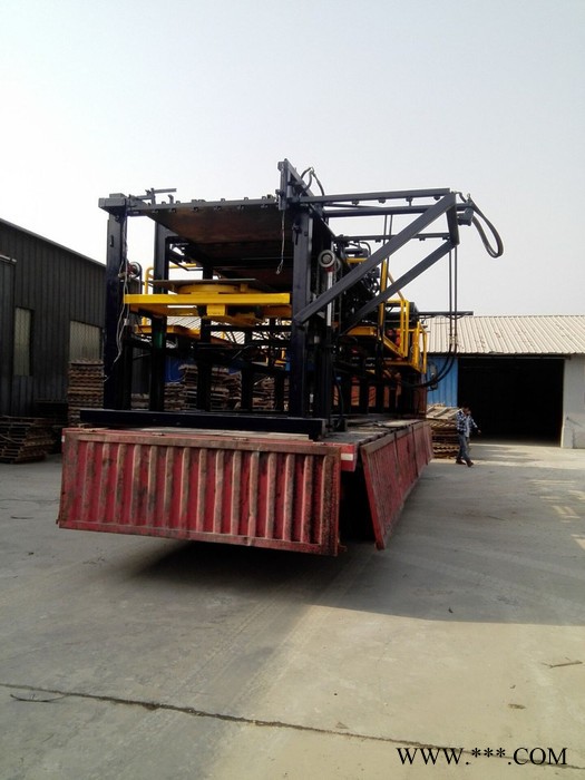 珩宏机械 码垛机   水泥砖码垛机 水泥砖打包机 其他行业专用设备水泥砖打包机图5