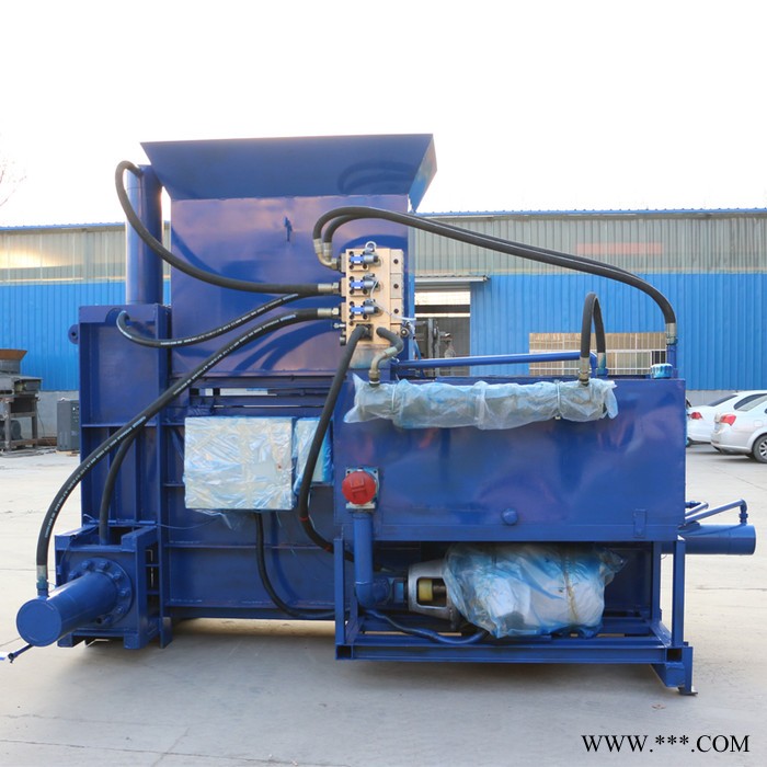 杂草粉碎打包机 高粱杆压缩压块机 黄储秸秆压捆机山东产地货源图6