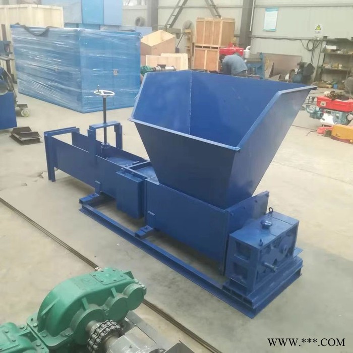 曲阜泡沫粉碎出坨机 卧式泡沫化坨机  圣源泡沫板打包机加工视频图2