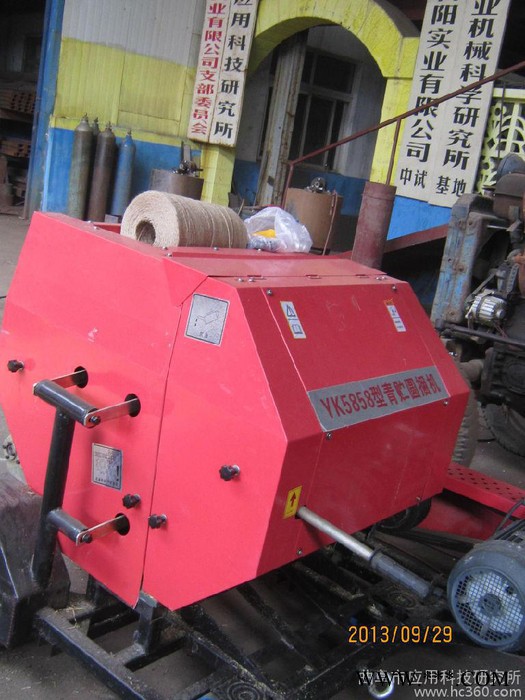 **青贮打捆包膜机青贮饲料打包机牛羊饲料打捆包膜一体机效率高价格低图2