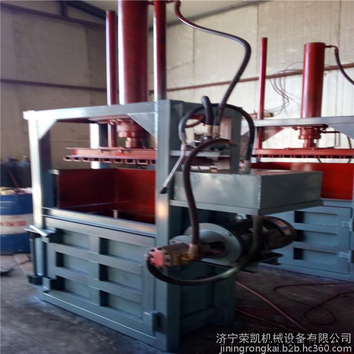 荣凯RK30吨服装液压打包机 棉花立式液压打包机厂家  易拉罐打包机图片图2