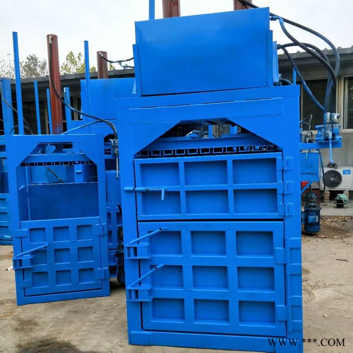 浙江义乌玩具厂短绒压缩打包机洗衣液桶塑料瓶压缩打包机价格低图3