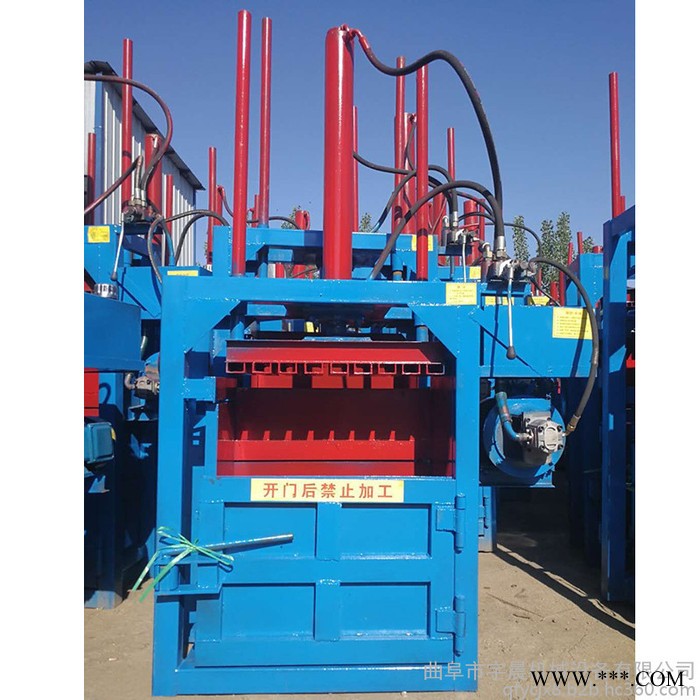 油桶压扁机 废铁压块机 松散物料压缩打包机图3