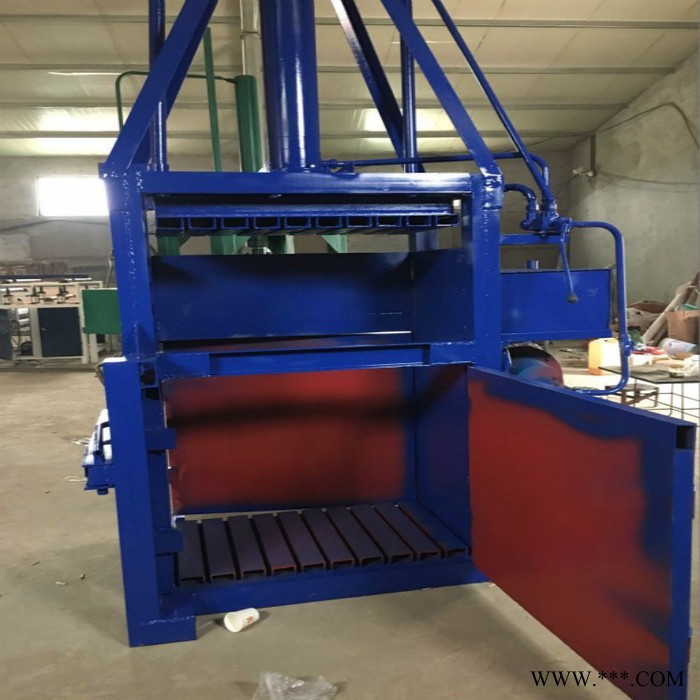 小型液压废纸打包机金属废铁压块机纸箱打捆压缩机图3