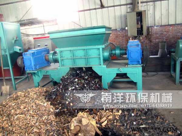 南洋NY撕碎机  单轴撕碎机 双轴撕碎机 塑料撕碎机 多功能撕碎机 废钢除撕碎机 轮胎撕碎机 橡胶撕碎机 废铁撕碎机图2