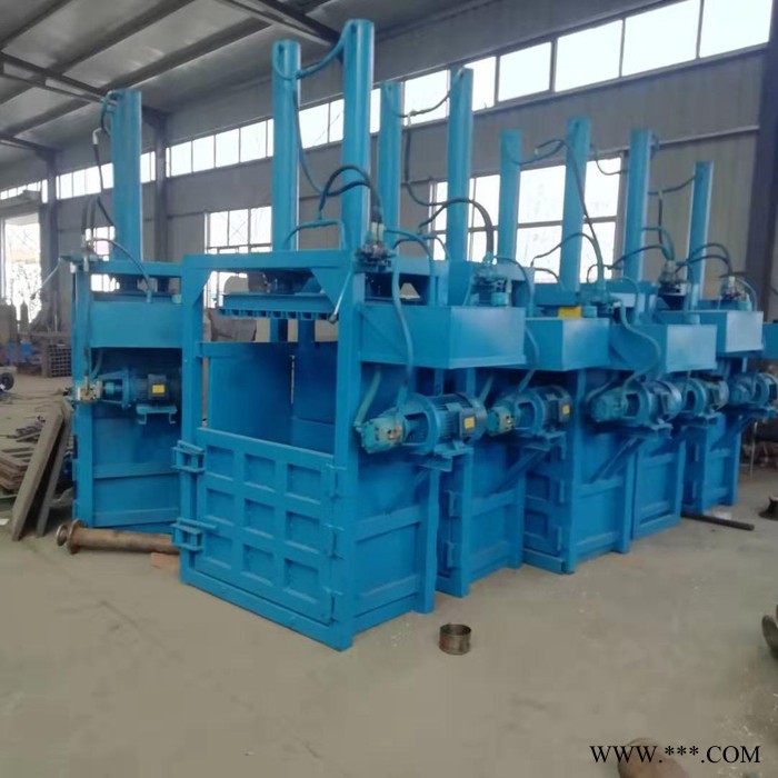 塑料瓶压扁成型机 半自动立式打包机 废铁丝打块机厂家图7