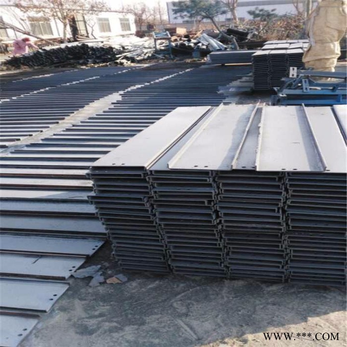 链板爬坡线专业生产 废铁输送机图5