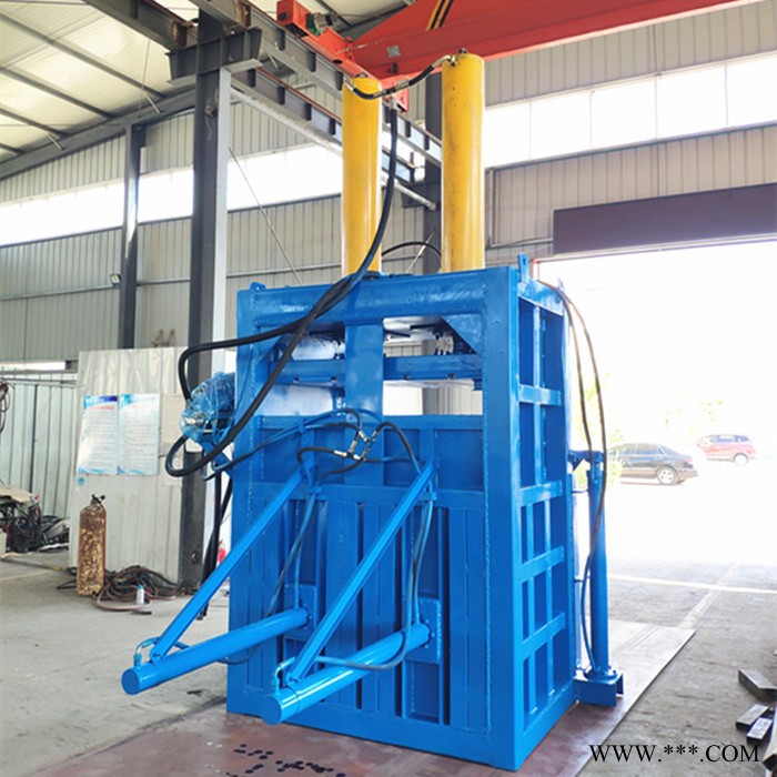 全自动小型立式打捆机 青储稻草扎捆机打包机 废铁皮压缩压块机图3