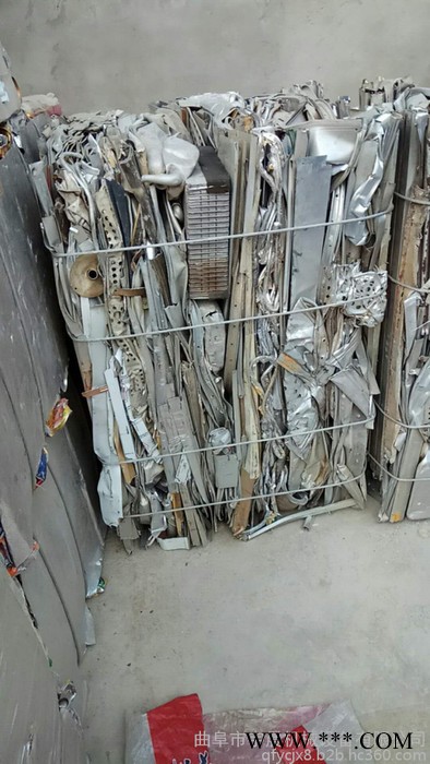 液压打包机立式废纸箱服装 铁屑打包机易拉罐废铁图2