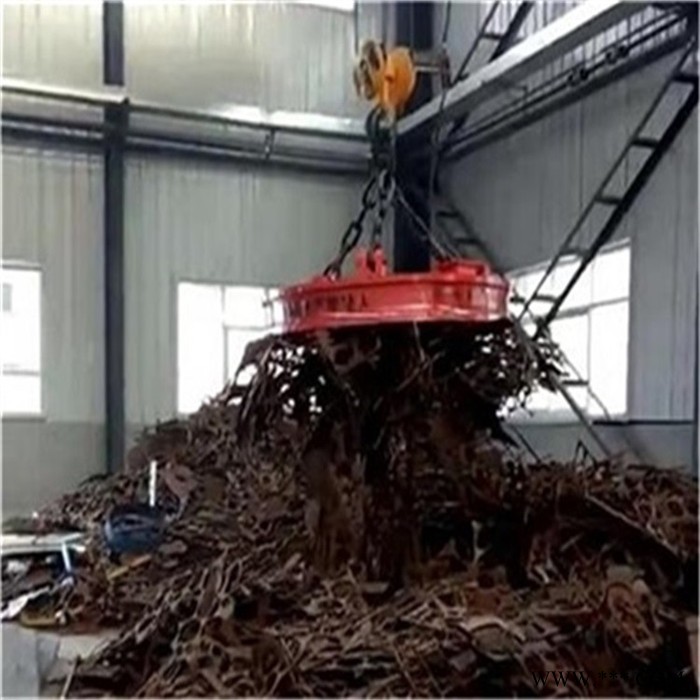 电磁铁起重吸盘 直径150厘米废铁废钢强磁起重电磁铁吸盘图5