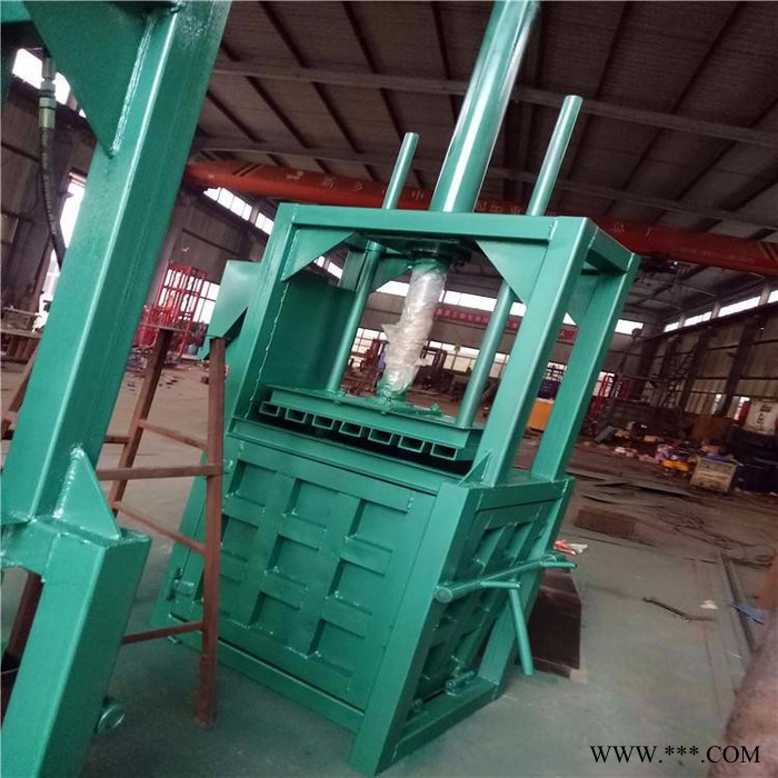 加厚型材废铁压块机 蒜皮打包机 新款谷壳套袋压块图5