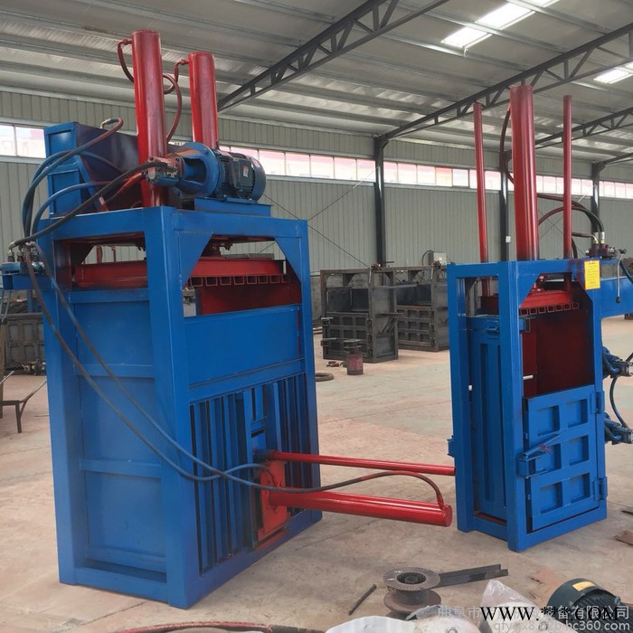 湖北废品回收站压块机厂家  大油桶废铁桶压扁机图3