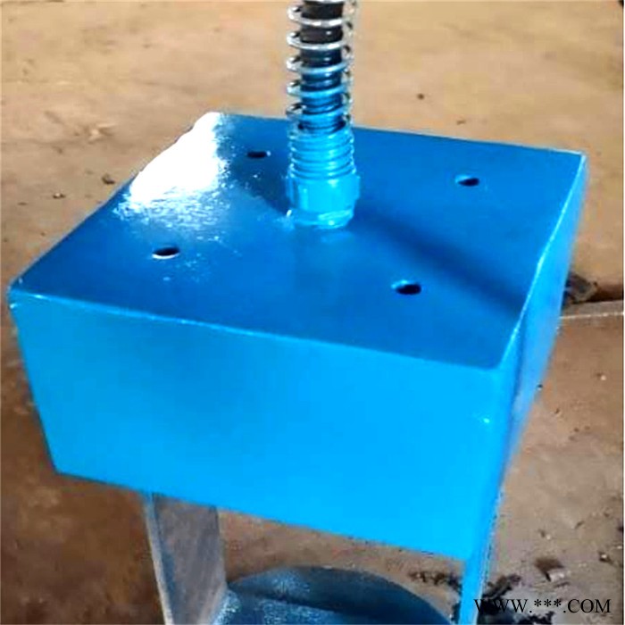 山东1.8米电磁吸盘 废钢圆形电磁铁铁块起重电磁铁吸盘生产图4