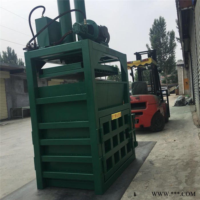 编织袋青贮秸秆立式打坑机 富兴机械批发 新款废油桶压扁机图3