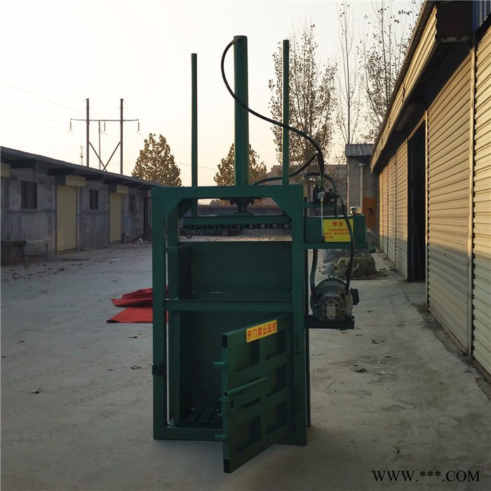 废油桶易拉罐压扁机  双缸薄膜液压打包机  纸箱垃圾废纸打块机图4