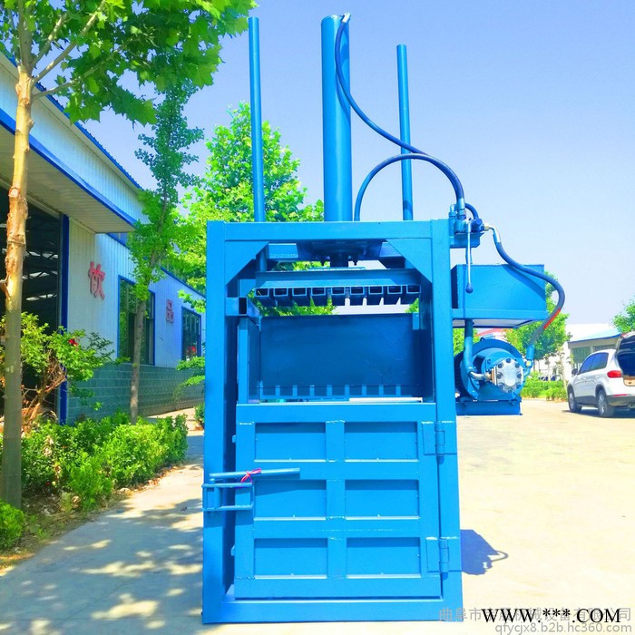 宇晨废油桶塑料瓶压块机  薄膜废纸秸秆液压打包机图4