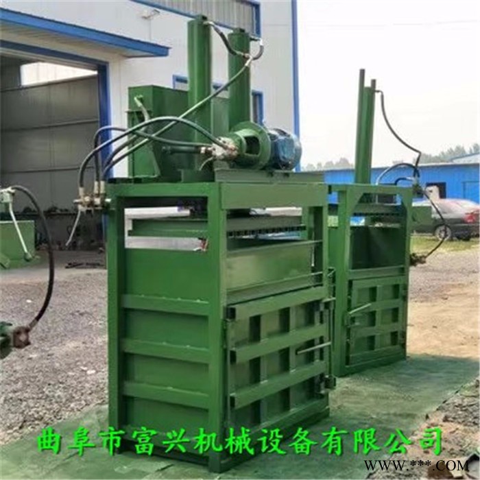口罩厂余料压块机 油桶压扁机参数 废油桶易拉罐压扁机 各种边角料打包机图7