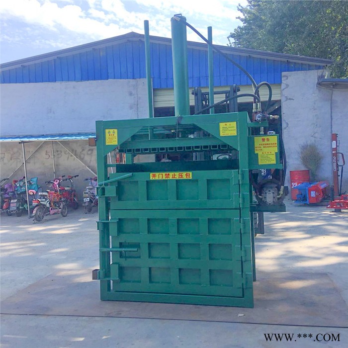 工厂用铁销子压块机厂家 山东 易拉罐废油漆桶压扁机 旧编织袋压包机富兴图4
