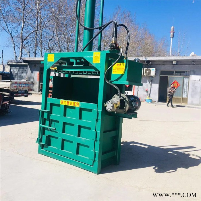 工厂用铁销子压块机厂家 山东 易拉罐废油漆桶压扁机 旧编织袋压包机富兴图8
