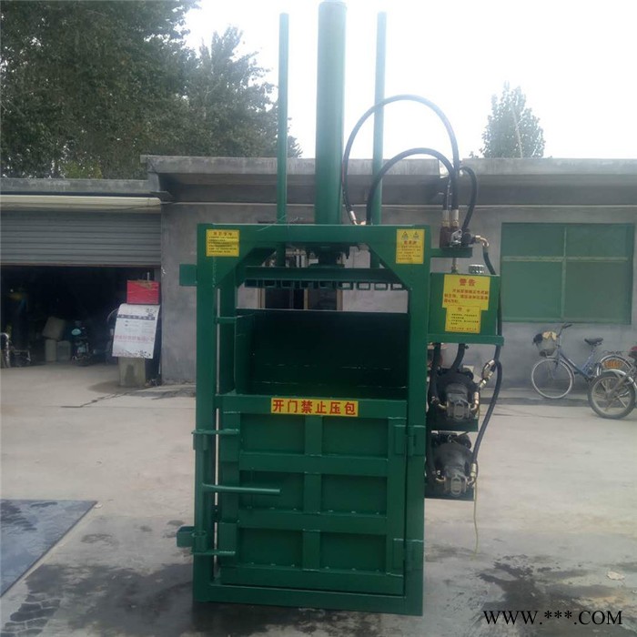 工厂用铁销子压块机厂家 山东 易拉罐废油漆桶压扁机 旧编织袋压包机富兴图3