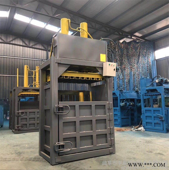 双缸编织袋打包机 大型废油桶压扁机 宇晨油漆桶铁桶压扁机图5