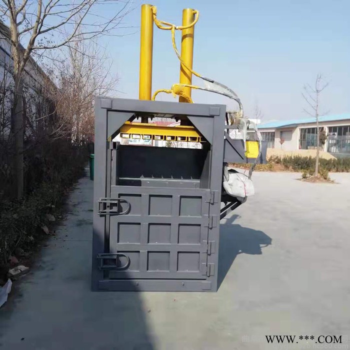服装下脚料压包机厂家小型废油桶压扁机 塑料瓶子液压打包机图2