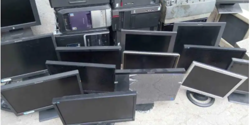 这些回收旧电脑的人，是怎么挣钱的？
