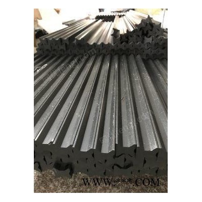 山东大量回收废旧工字钢，槽钢等利用材