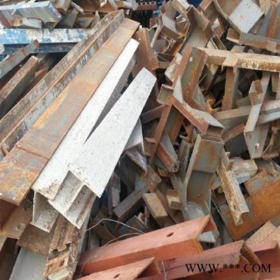 伊犁地区高价回收各种废钢板废钢铁